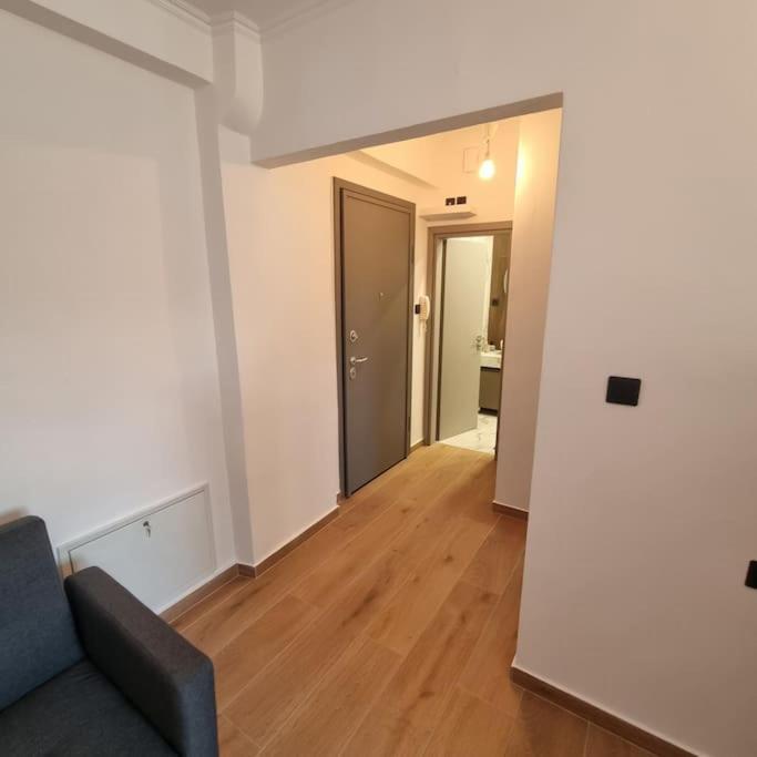 Thanos Apartment 普托莱迈达 外观 照片
